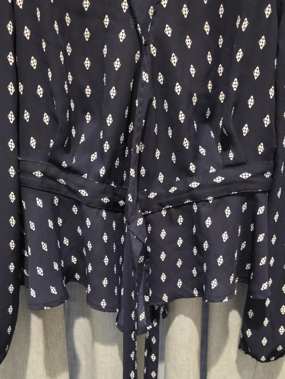 Vixbe Jilee Navy Diamond Printed V-Neck Tie-Waist Wrap Blouse - Picture 3 of 11